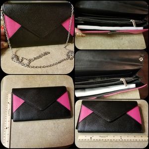 NWOT**Versatile clutch or purse**